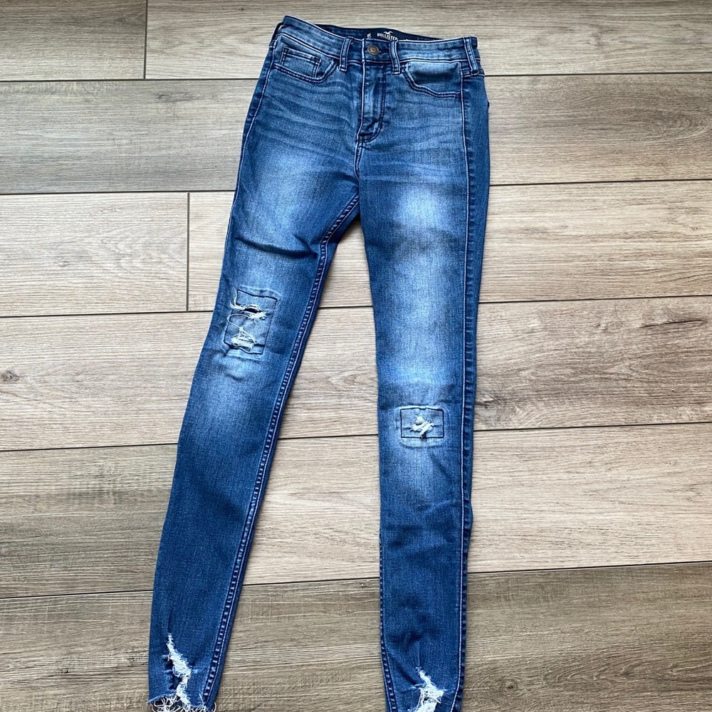 Hollister high rise skinny jeans